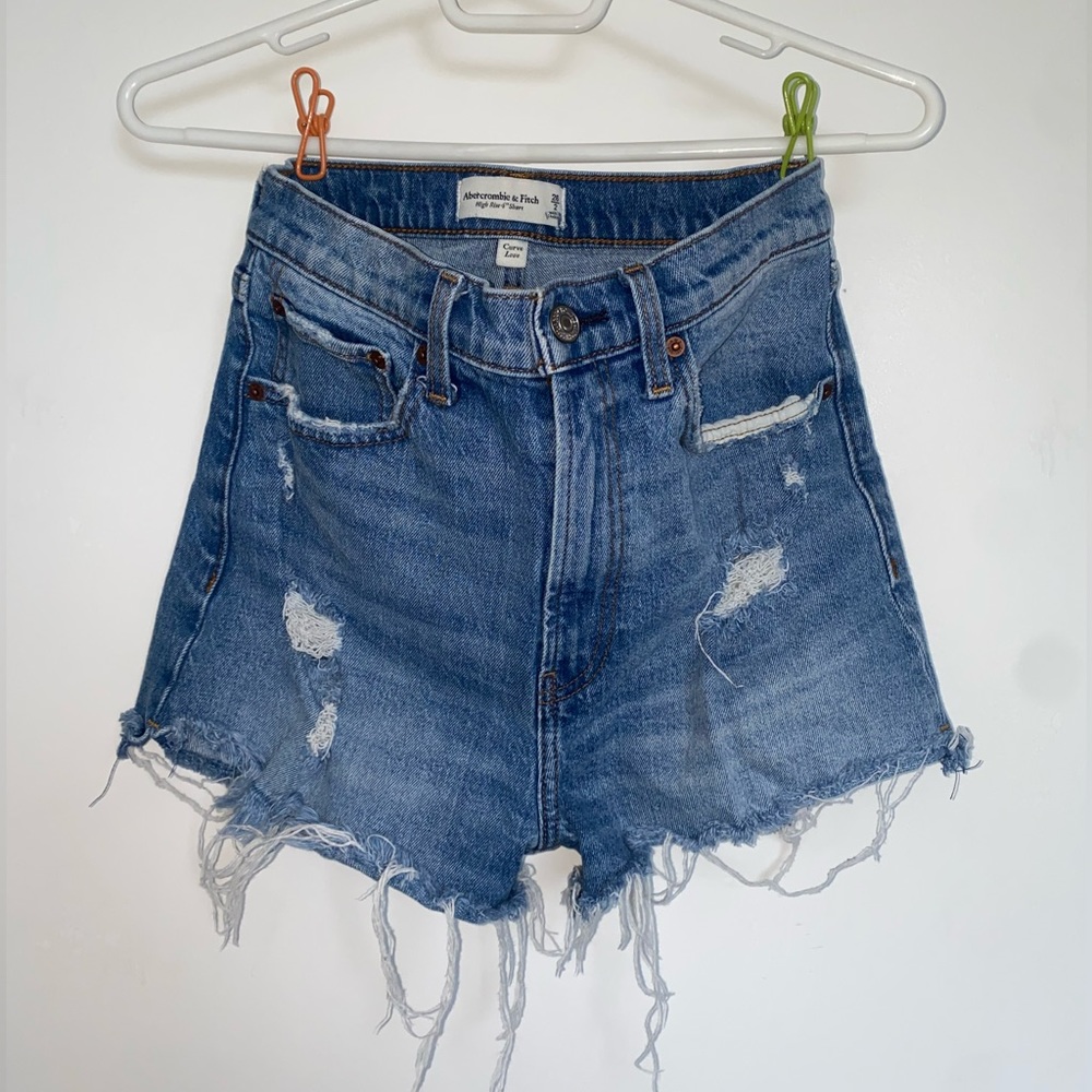 Abercrombie curve love high rise short